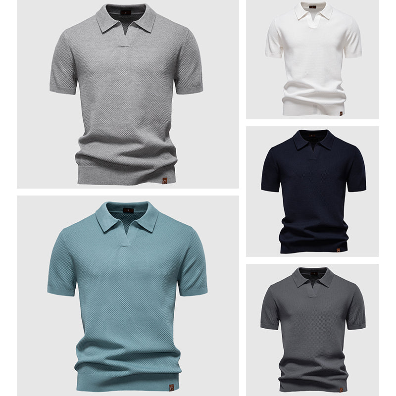Elegant herr pikétröja i klassisk stil. En tidlös och stilren polo för den medvetne mannen. Mångsidig.