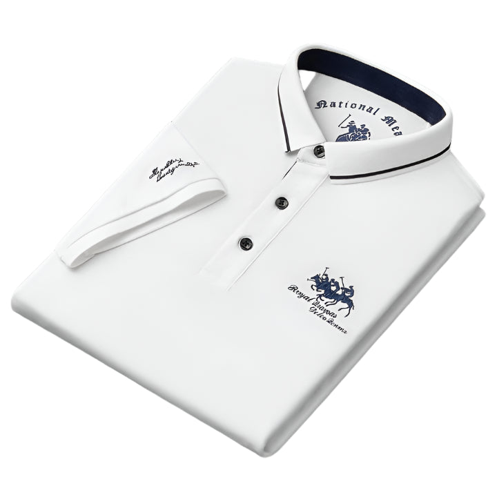 Herr polotröja i modern stil. Bekväm och stilren för vardag och sommar. Elegant herrmode.