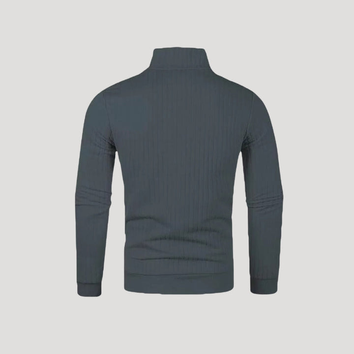Vikt herr ribbad halvdraget jumper, redo för användning. Kvalitativ stickad herrtröja.