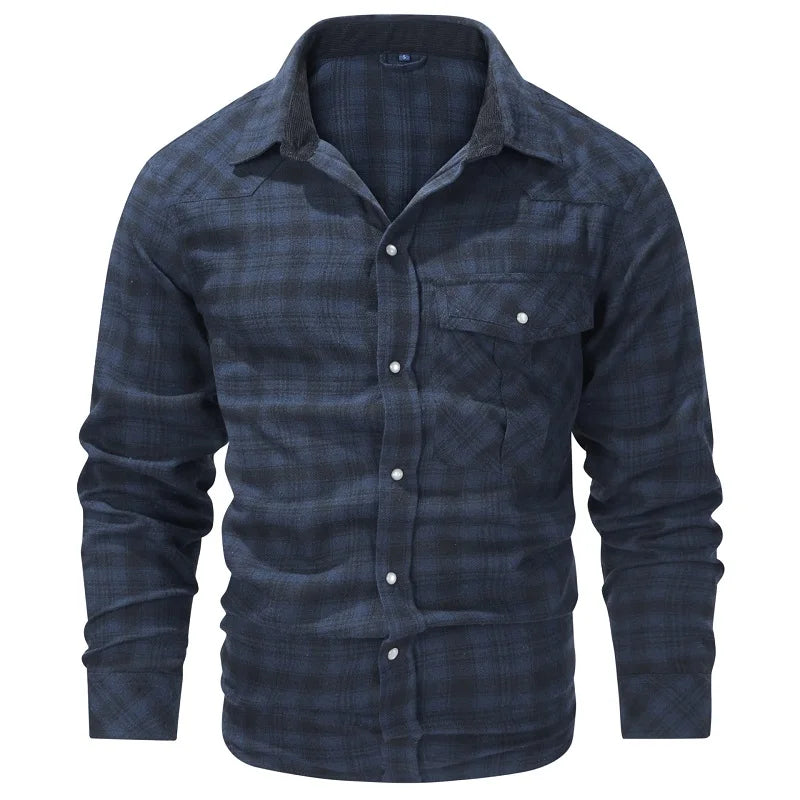 Rutig herrskjorta i flanelltyg, långärmad med casual passform för skön herrmode