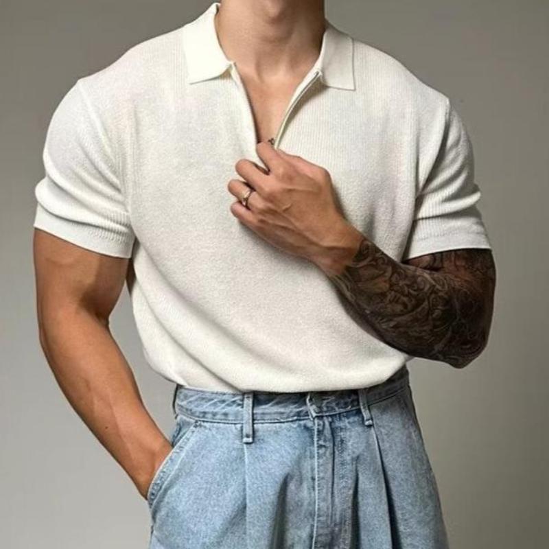 Bekväm herr muskeltröja med dragkedja. Slim fit sporttopp för hög prestanda under träning och vardag.