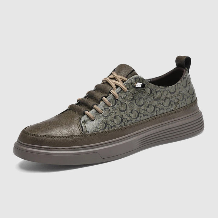 Snörlösa herrskor slip-on, minimalistiska och stilrena sneakers för en bekväm stil.