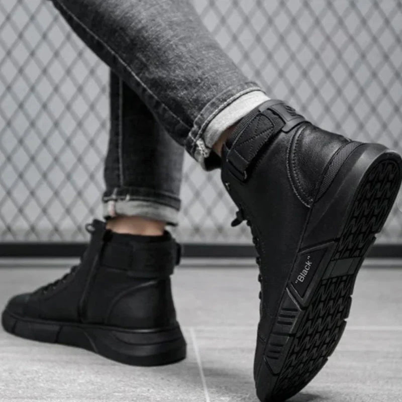 Lätta Herr Urban Streetwear sneakers, erbjuder komfort och modern streetwear-stil för stadens pulserande liv.