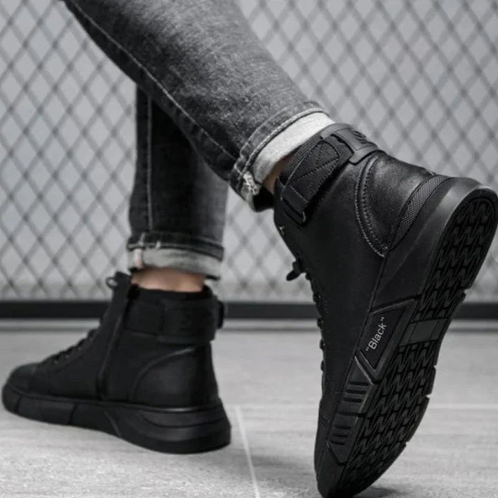 Lätta Herr Urban Streetwear sneakers, erbjuder komfort och modern streetwear-stil för stadens pulserande liv.