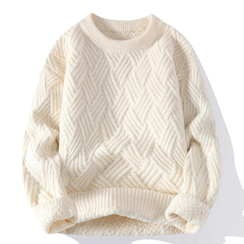 Mjuk, stickad herrtröja i vintage stil. Rund hals och avslappnad passform för casual komfort under vintern.