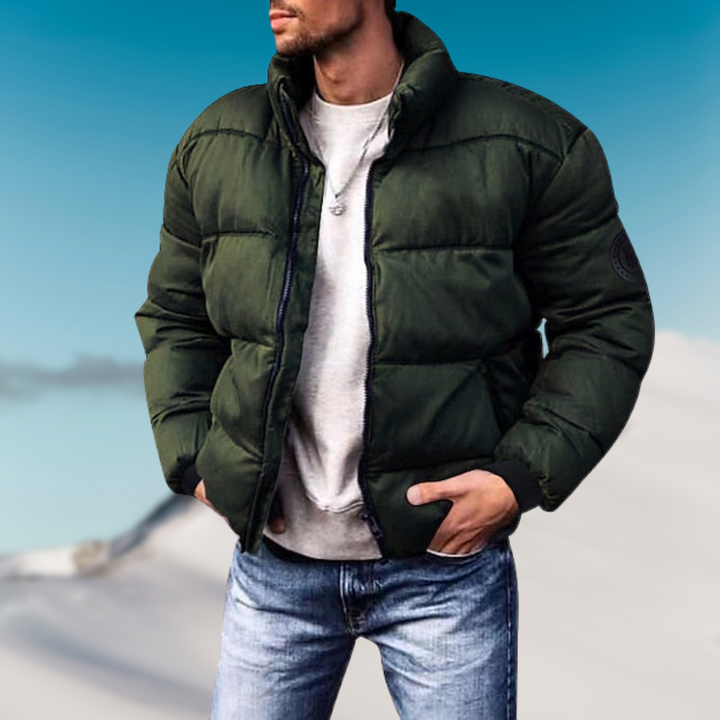 Stilfull quiltad herr pufferjacka, mångsidig & sportig för vinter. Perfekt ytterkläder.