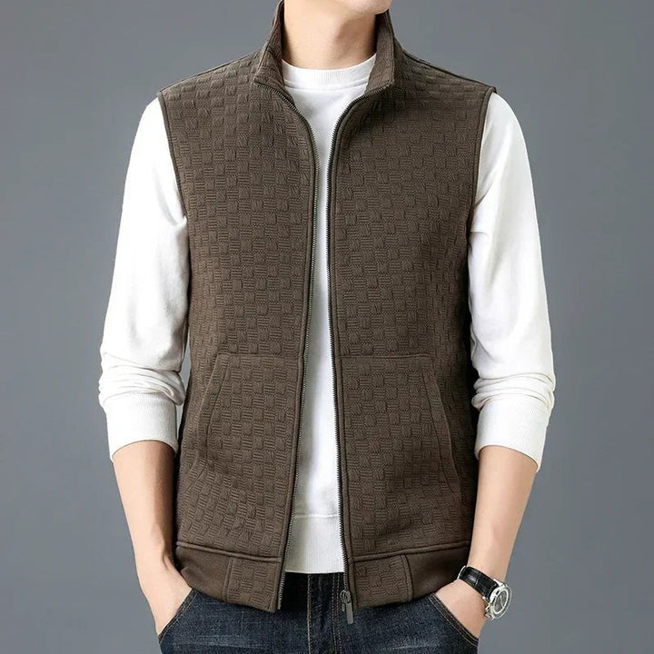 Mångsidig Herr Zip Vest Aktiv Stil för vardagskläder, kombinerar komfort och en aktiv design.