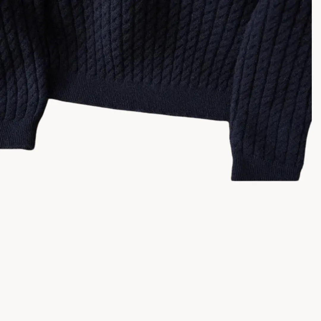 Stilren och mjuk crewneck herrtröja för vardag, arbete eller fritid. En komfortabel lager på lager favorit.