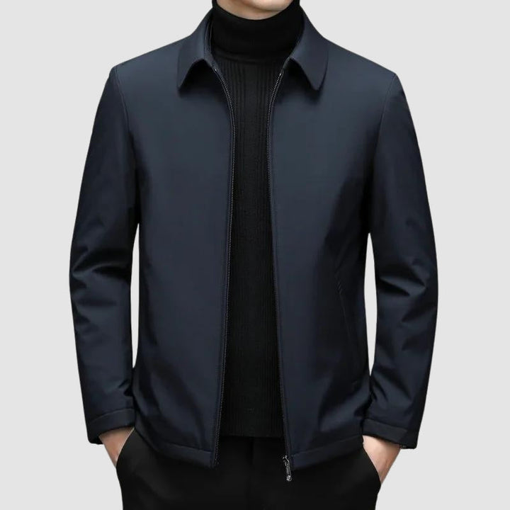 Bekväm, lätt herrkappa för en elegant men avslappnad look. Idealisk som ytterplagg.