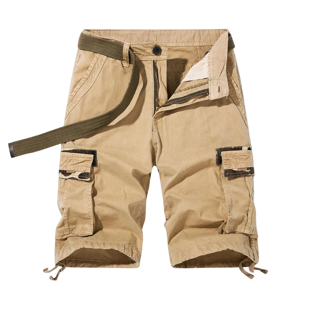 Herrars cargoshorts i khaki-färg, safari-stil, perfekta för sommar och äventyr.
