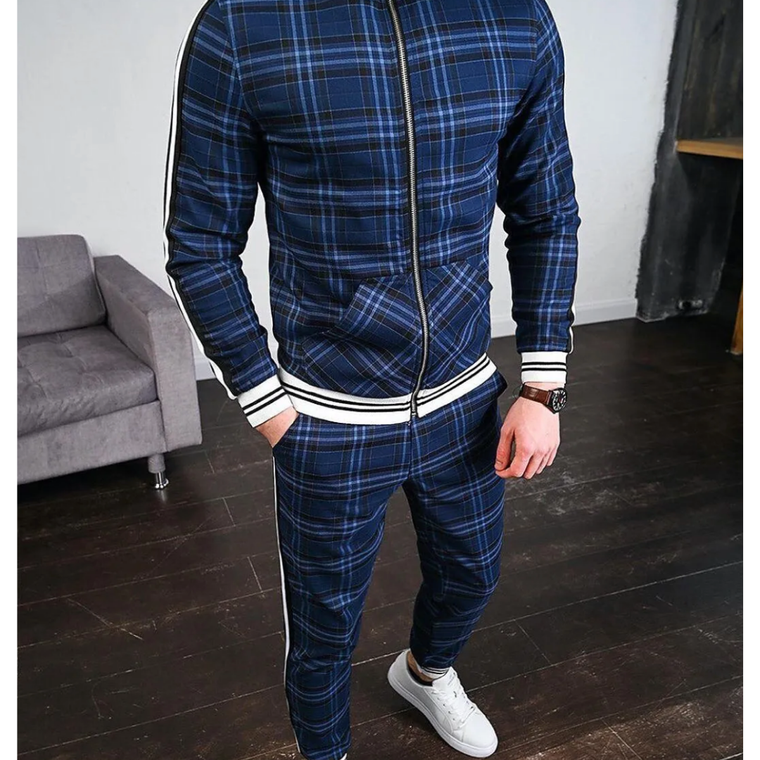 Snygg herr träningsoverall med rutigt mönster. Andningsbart material för sportig stil och maximal komfort.