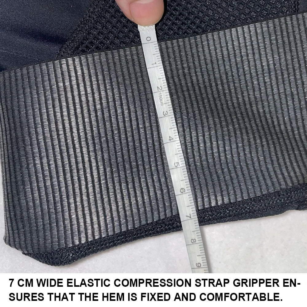 Nära bild av andningsbart lycra-material på herrcykelbyxorna, perfekt för ventilation vid intensiv cykling.