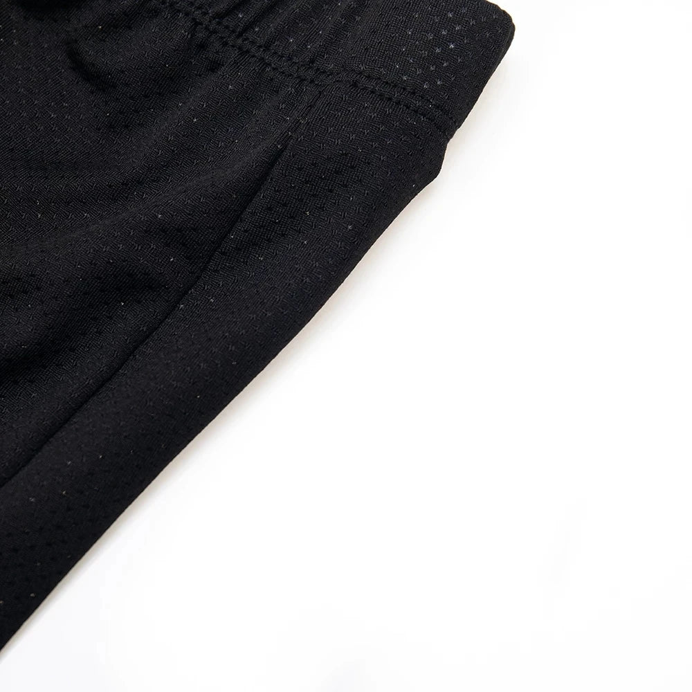 Snabbtorkande herrcykelshorts i blått med ergonomisk gelkudde, idealiska för cykelträning och tävling.
