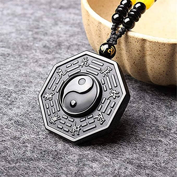 Herrhalsband med detaljerad Yin Yang i obsidian, smycke för skydd & harmoni.