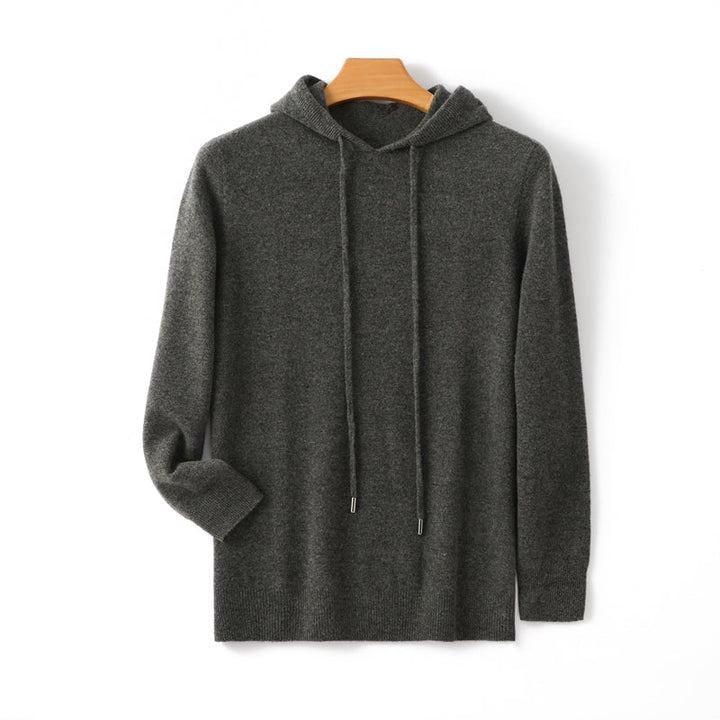 Herrhoodie för komfort i vardagen. Mjuk huvtröja med ribbad fåll och justerbar huva.