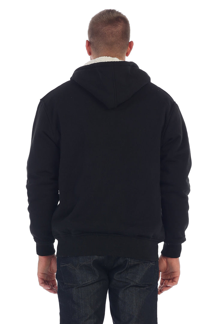 Bekväm herrhoodie med dragkedja. Varm sweatshirt, ett måste för vinterdagar och casual mode.