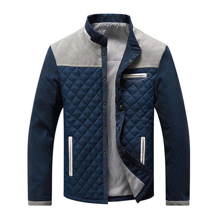 Elegant herrjacka, designad för kallt väder. En modern vinterjacka som ger komfort & stil för herrar.
