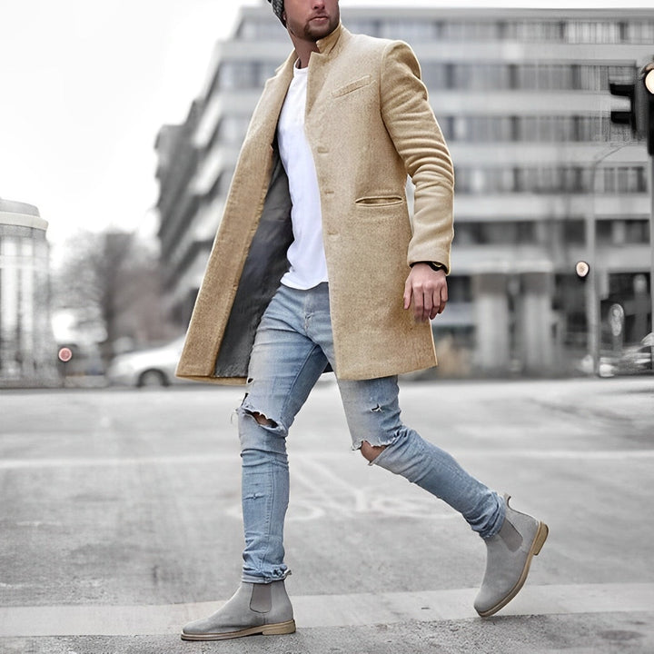 Elegant herrjacka för kallare väder, unik design med värmande material för optimal komfort