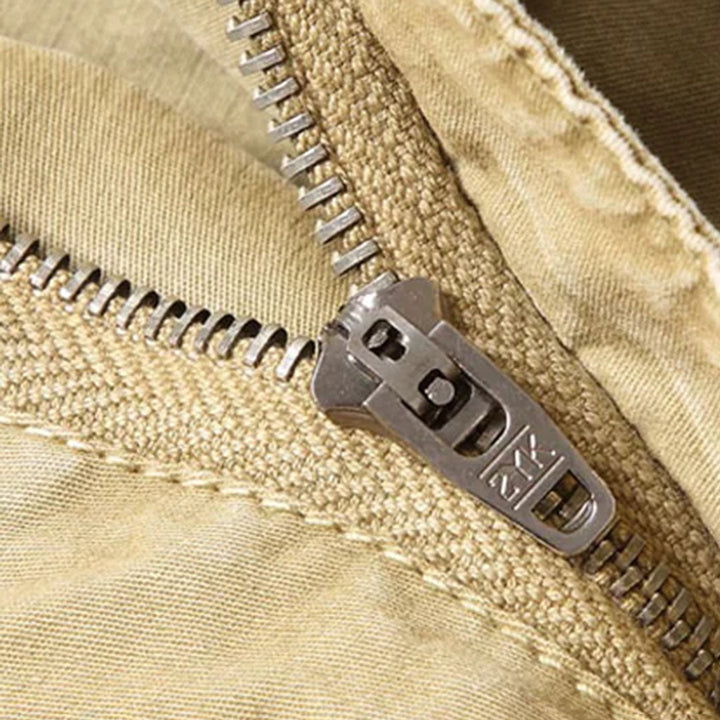Bekväma herrjoggers med perfekt passform & elastisk midja. Idealiska för avkoppling & aktivitet.