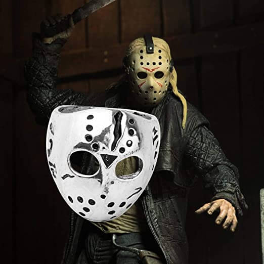 Glansig Jasonmask herrring i rostfritt stål, med unika detaljer som framhäver skräcktemat.