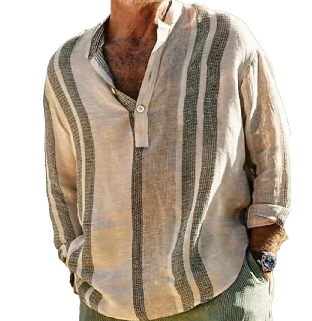 Ledig andningsbar herrskjorta i linne-stil, perfekt för vardagsstil och herrmode.