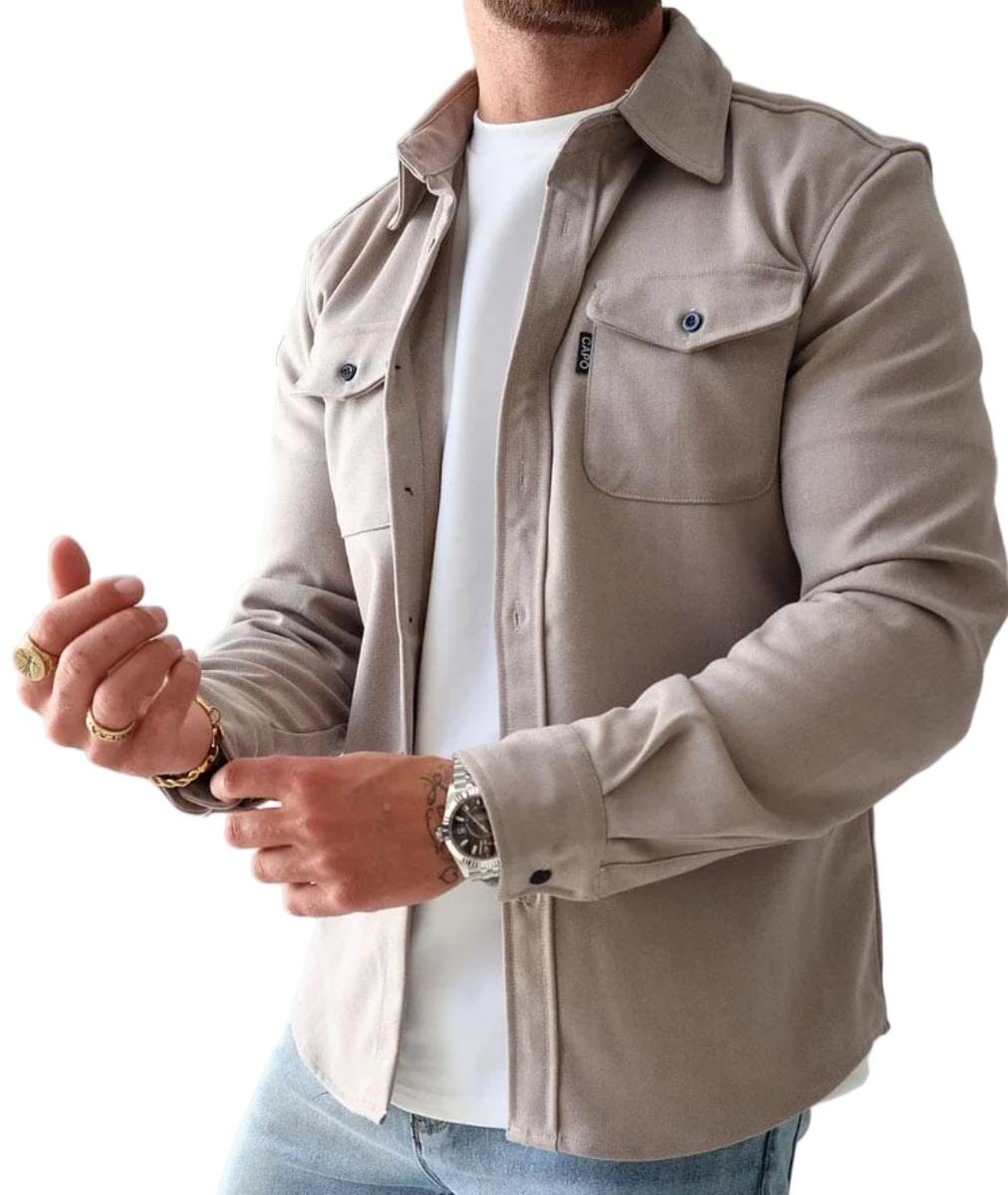Herrskjorta i tidlös design, bekväm passform, perfekt för business casual.