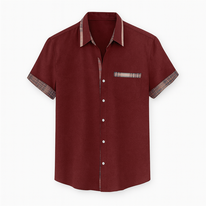 Herrkläder: Kortärmad modern skjorta. Slimfit passform och stilfull design för en bekväm sommarlook.