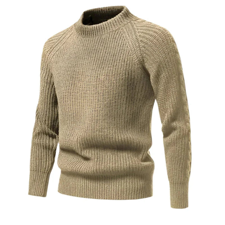 Skön herrtröja med rund hals. Perfekt för lager-på-lager och en bekväm vardagslook.