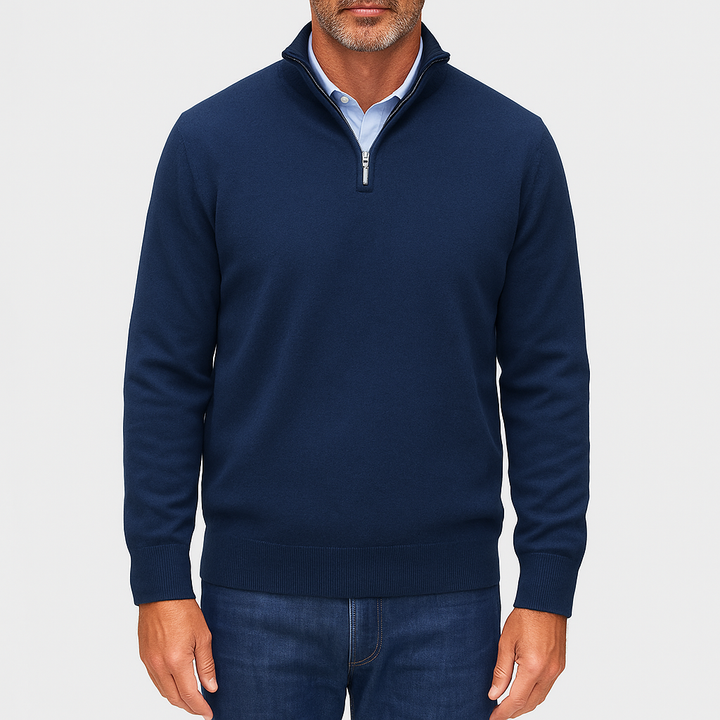 Bekväm herrtröja med dragkedjekrage. Stickad, i elegant stil, idealisk för daglig användning.