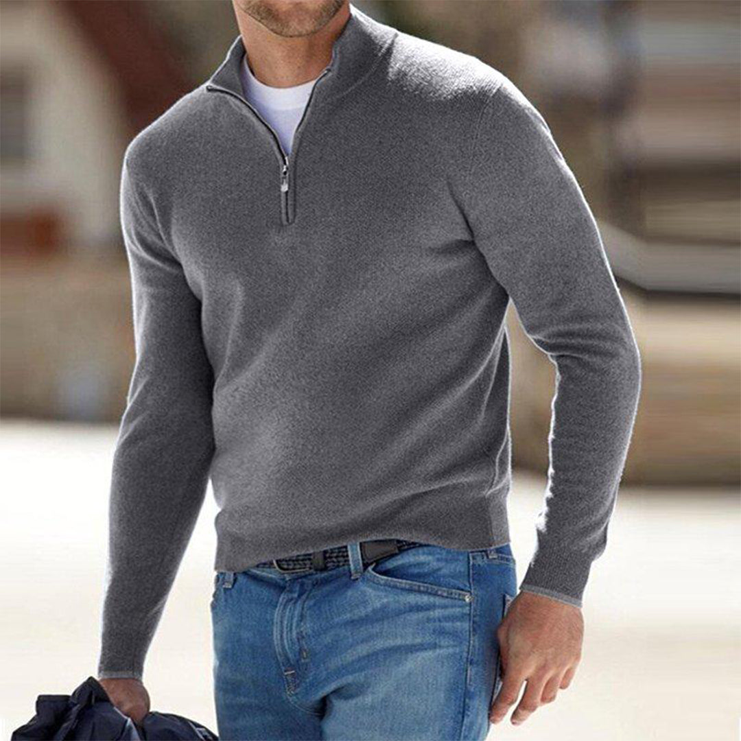 Stilren herrväst med dragkedja, utmärkt som ytterplagg för casual stil.