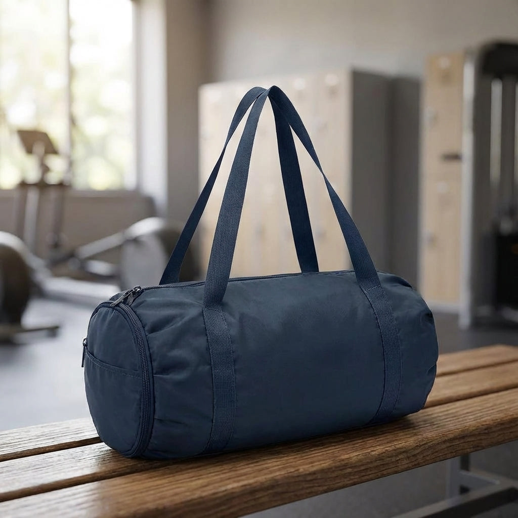 Hopfällbar rese- och sportväska i oxfordtyg. Vattentät duffelbag perfekt för weekendresan & gymmet. Lättvikt.