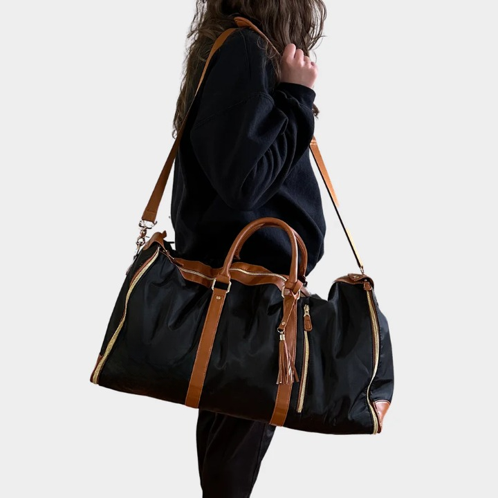 Praktisk & lyxig "Isabelle" weekendväska. Handbagage för kvinnor, i veganskt läder.