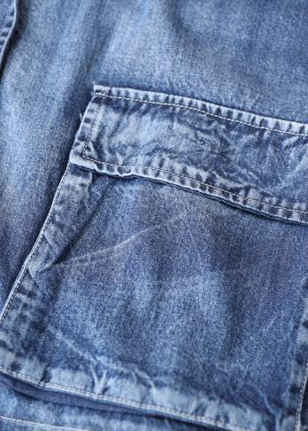 Chic jeansblå damkappa med ståkrage och blixtlås, perfekt för en elegant vår- och sommarlook.