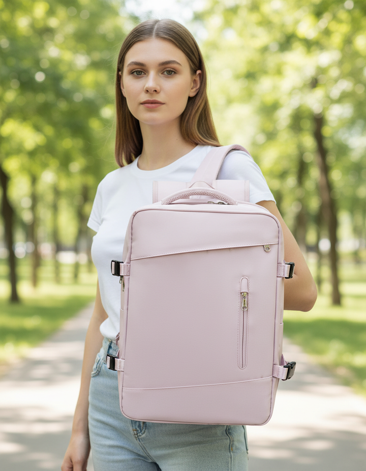 Kabinväska EasyCarry: Snygg och praktisk reseryggsäck för handbagage. Perfekt för flygresor och organiserad packning.