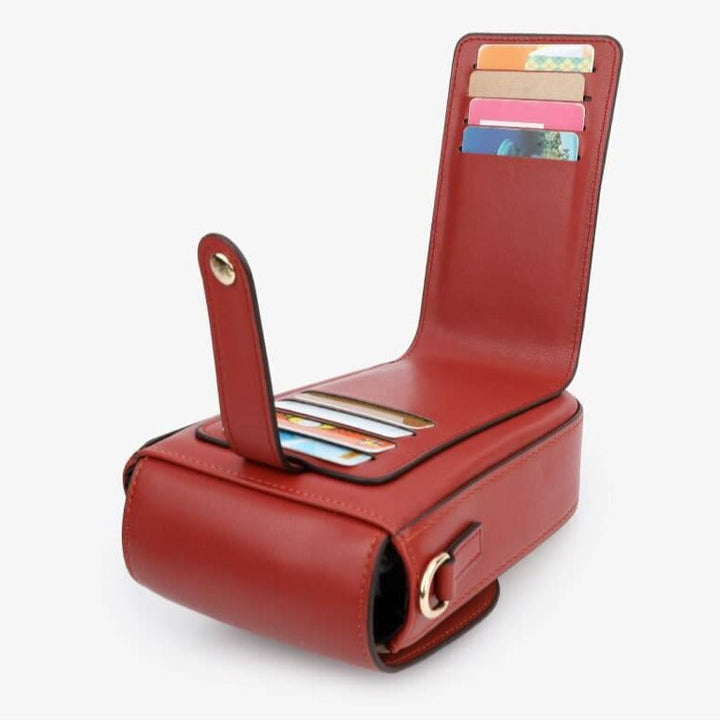 Praktisk crossbodyväska för dam i klassisk design, idealisk för en aktiv vardag.