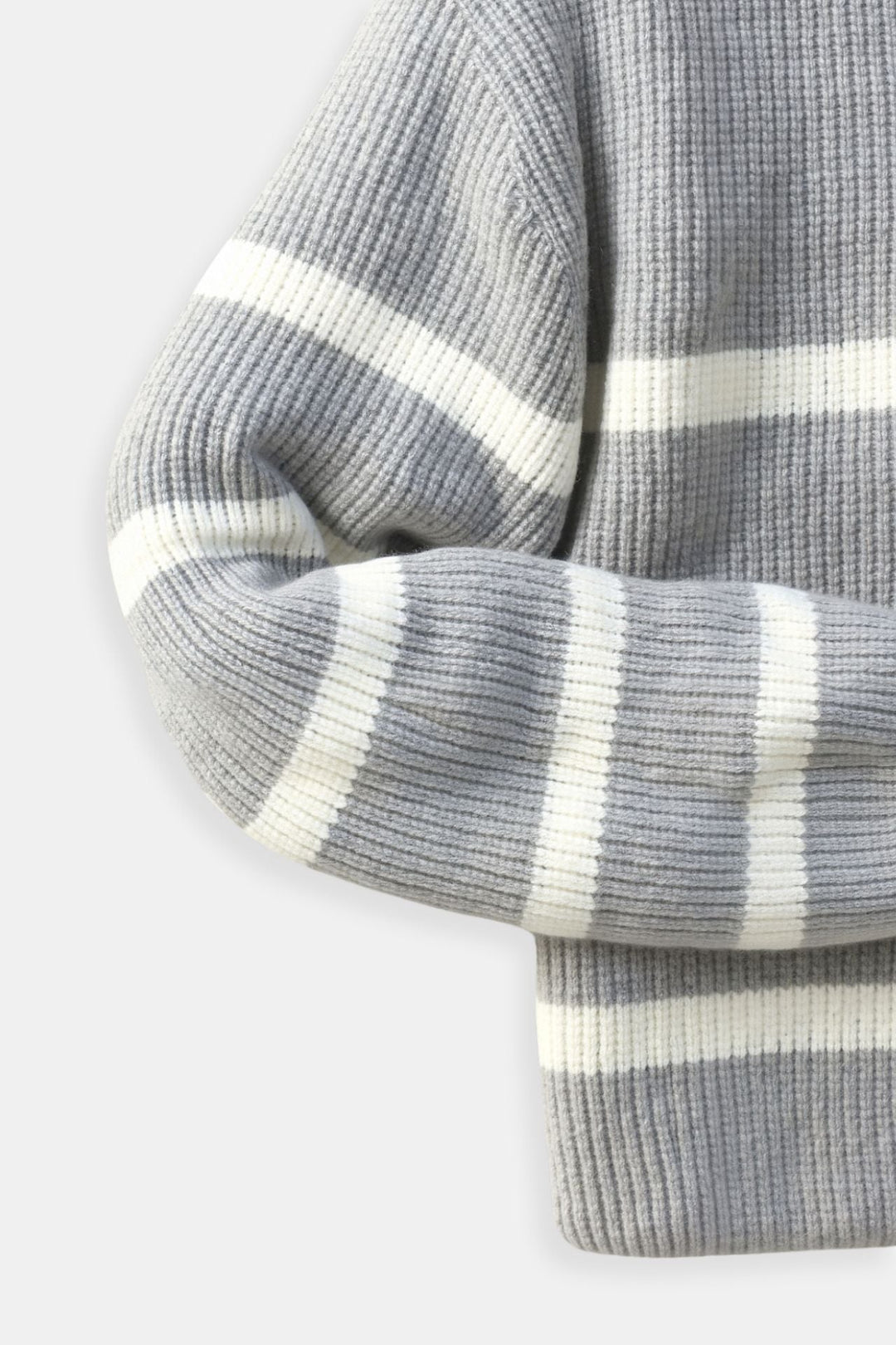 Elegant dragkedjetröja för män, tidlös stil som håller dig varm under höst och vinter.