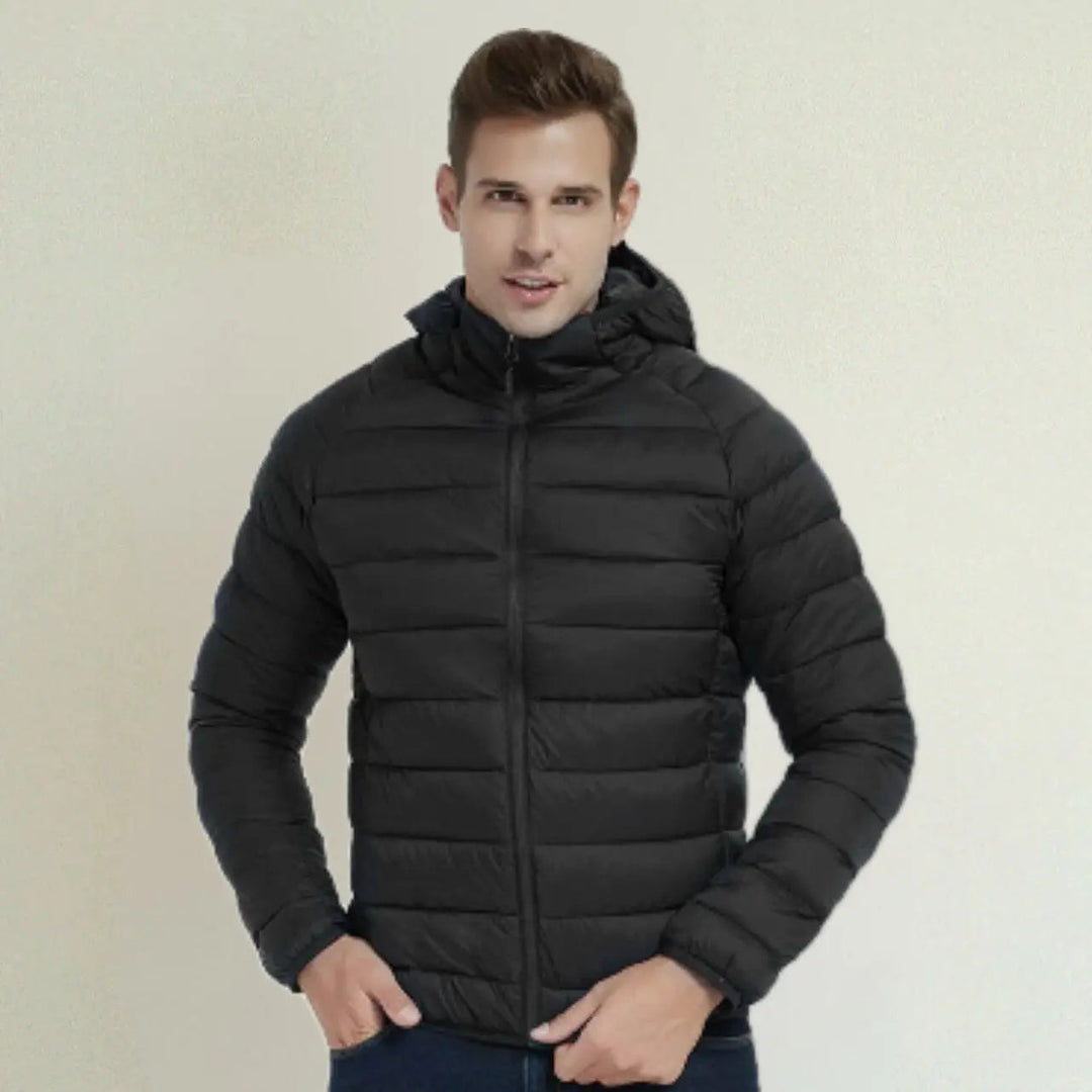 Mångsidig herrjacka i klassisk stil. Perfekt för eleganta tillfällen och som bekväm vardagsjacka. Tidlös för alla årstider.