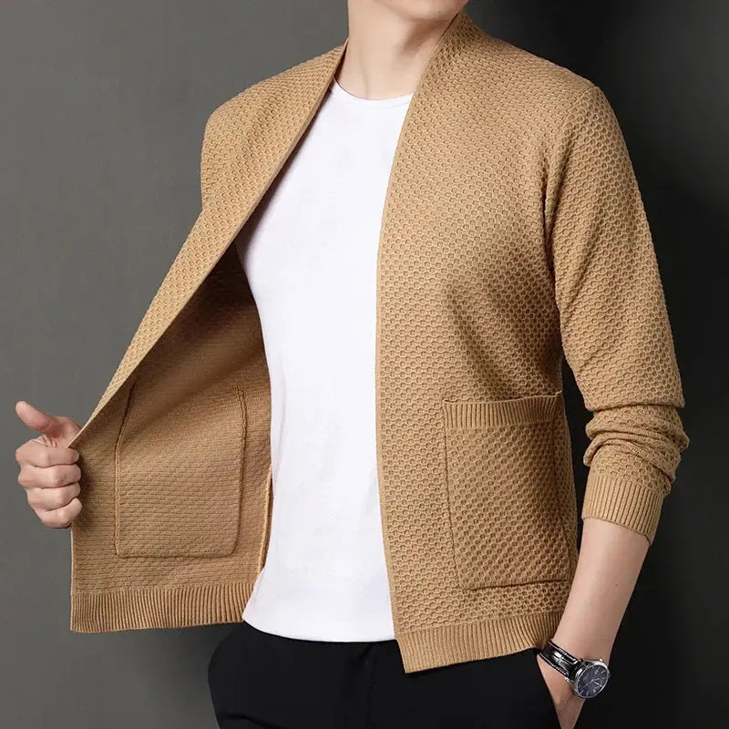 Elegant jacquard herrblazer, skräddarsydd för sofistikerad look. Uppgradera din herrmode-garderob.