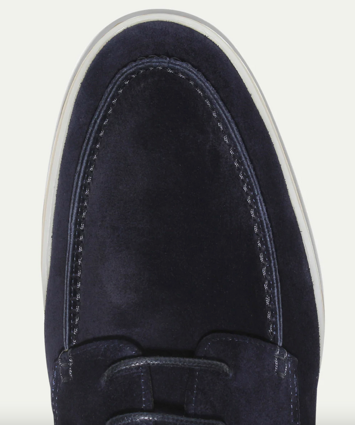 Eleganta herr loafers för män. Bekväma klassiska skor perfekta för formella tillfällen.
