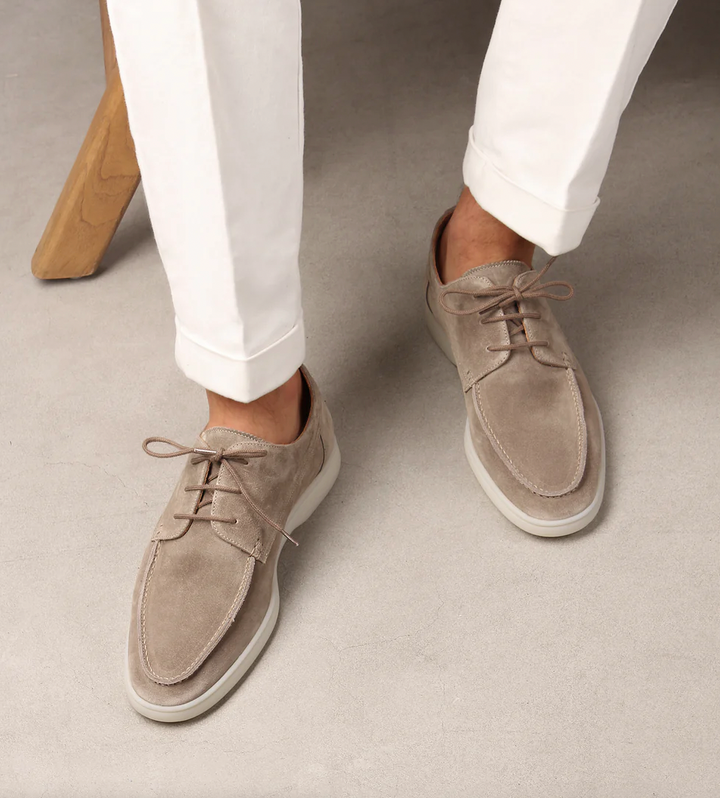 Herr loafers, en klassisk elegant herrsko för smart casual stil och business. Mycket bekväma.