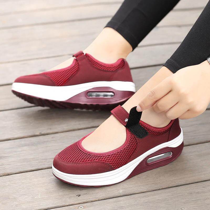 Bekväma damsneakers, andningsbara ortopediska skor, sidosikt