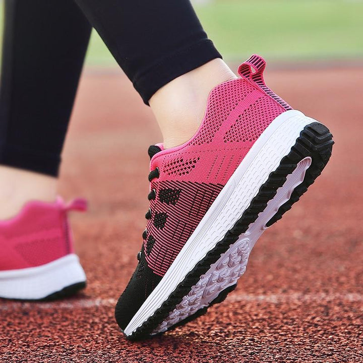 Mångsidiga damskor: andningsbara, lätta promenadskor och bekväma sneakers i mesh.