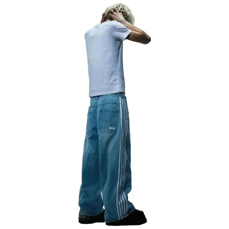 Blå kvinnors baggy jeans med vit sidrand, hög midja och lös passform i retro streetwear-stil