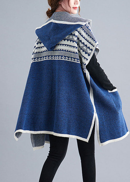 Mångsidig kortärmad huvtröja för kvinnor. Perfekt som vår- eller höstkläder för en avslappnad look.