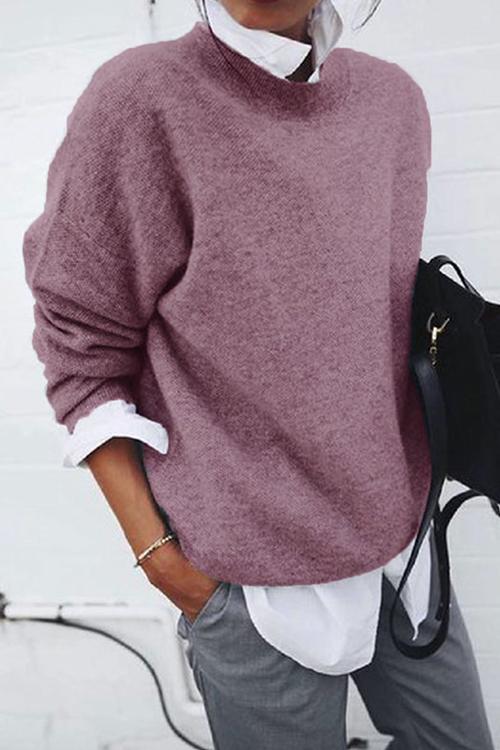 Höstmode: Kvinnors tröja med krage och falsk tvådelad design. Bekväm och stilren för vardagsbruk.