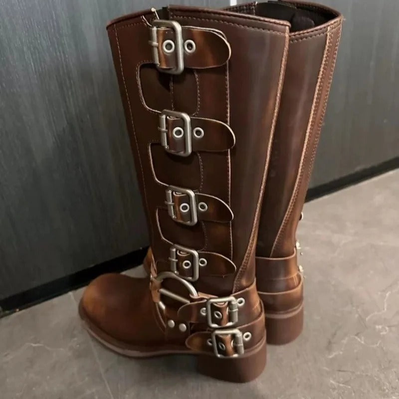 Klassiska bruna cowboyboots för dam, robusta stövlar med västerntema och bekväm mellanhög klack.