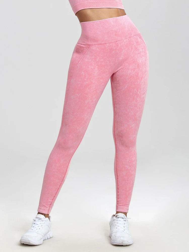 Stilrena träningsleggings för kvinnor med hög midja och figurförbättrande rumplyft. Optimala för sport.