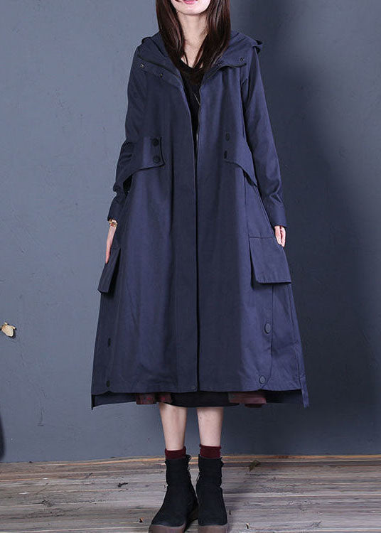 Snygg löspassform hoodie trenchcoat med dragkedja för kvinnor. Modern vårjacka, idealisk som casual ytterplagg.