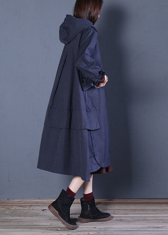 Trendig kvinnors hoodie trenchcoat med dragkedja, perfekt för en avslappnad stil. Funktionell vår- och höstjacka.