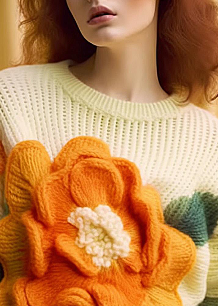 Kvinnors bekväma bomullstopp, långärmad med mjukt blommönster och rund o-hals, perfekt för vardagsmode.